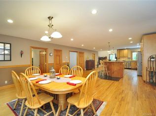 155 Mansfield Rd, Ashford, CT 06278