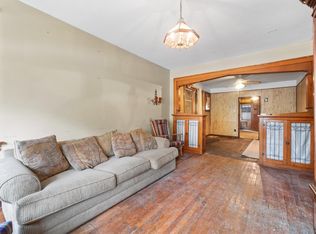 1342 Ellsworth Pl, Gary, IN 46404