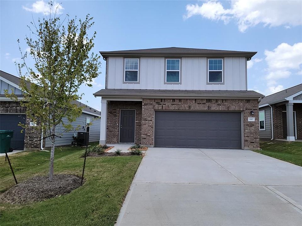 1st image of 610 Lake View Dr
