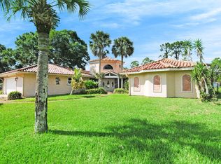 3225 Fairview Dr, Melbourne, FL 32934