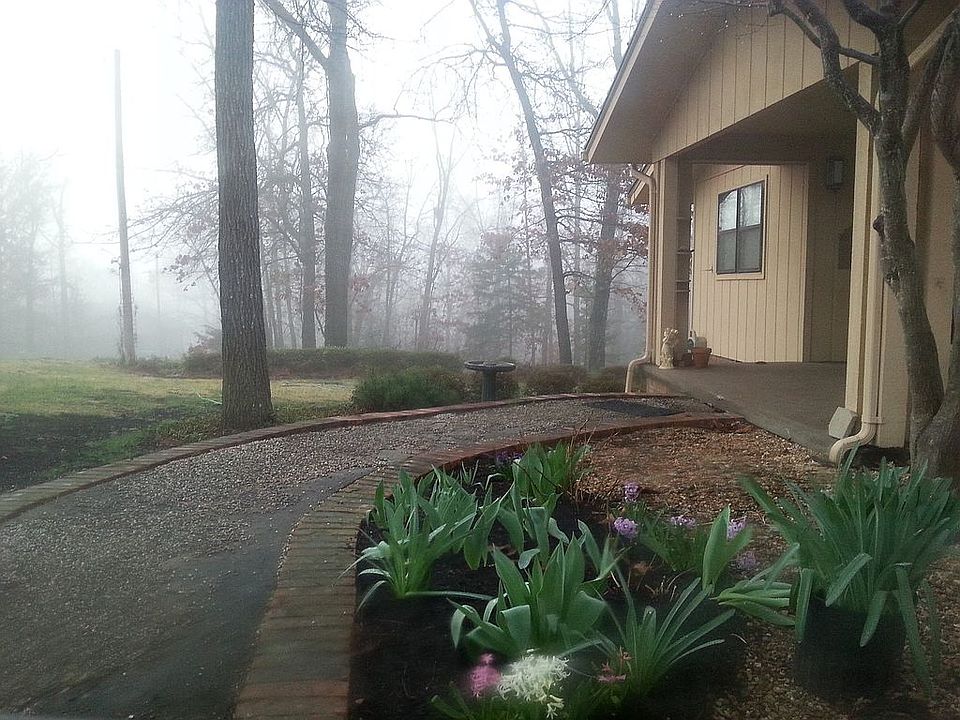 1st image of 2 Somerton Ln