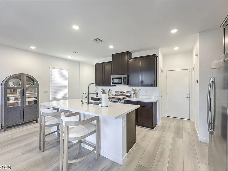 7025 Wales Coast St — Photo 8