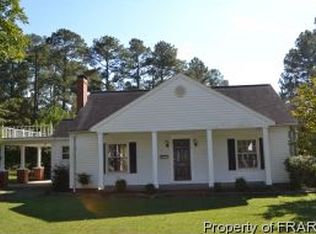 217 E Donaldson Ave, Raeford, NC 28376