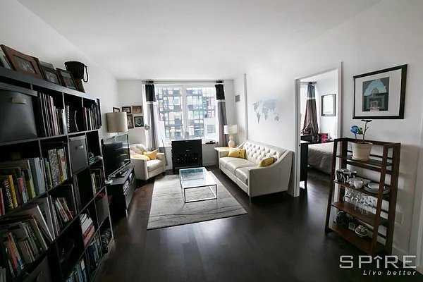 Rented by Spire Group | media 25