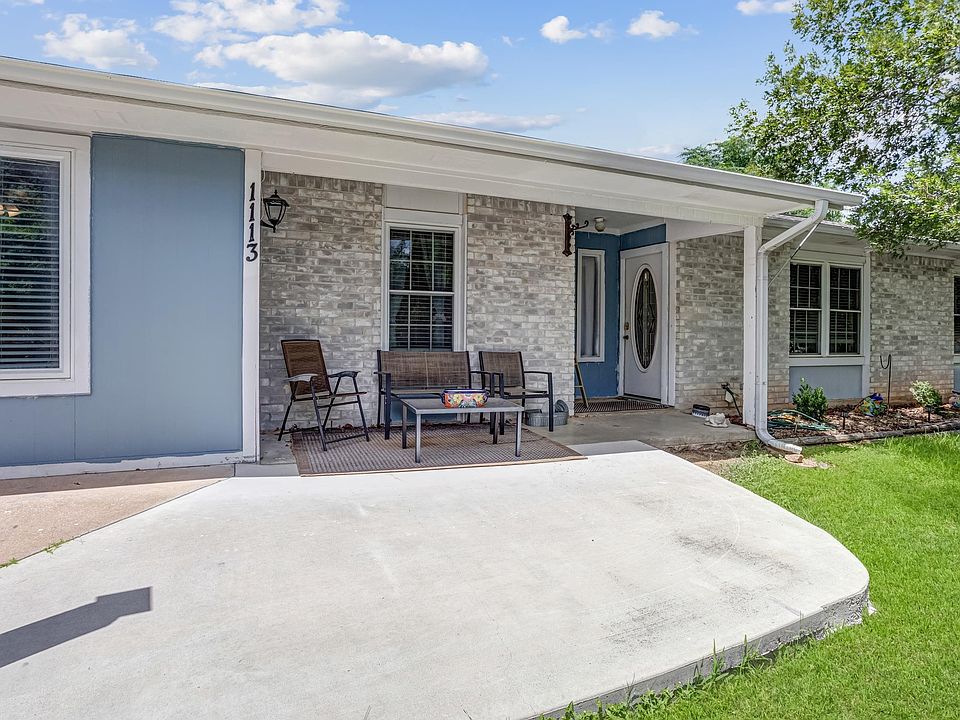 1st image of 1113 Ash Dr