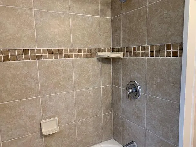 291 Pitt Ave — Photo 9