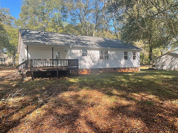 Rear of home w/12x12 deck.