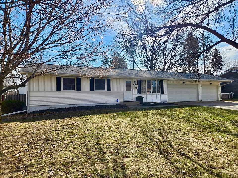 1st image of 10933 Beard Ave S