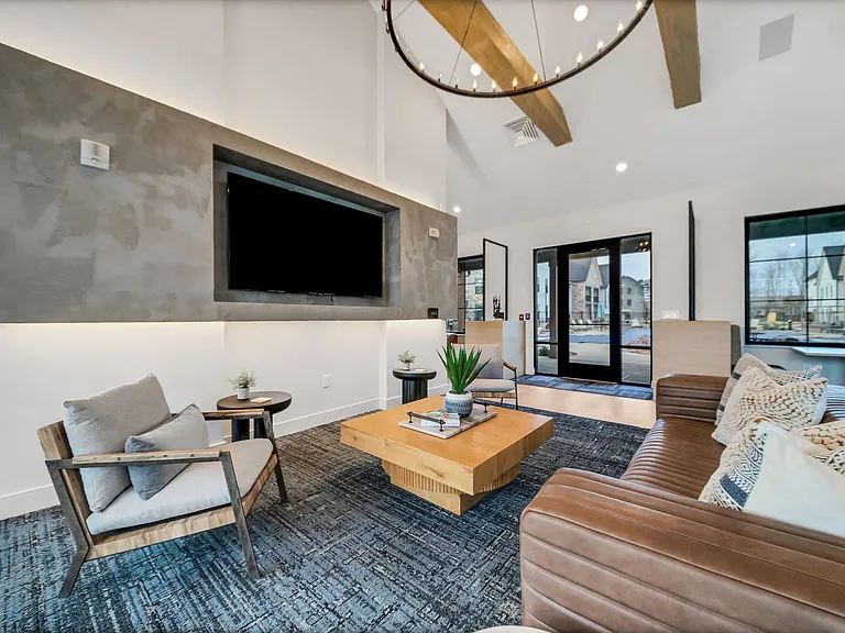 The BLVD at Wilson Crossings — Photo 31