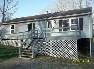 2271 Midway Rd, Belington, WV 26250