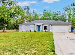 941 W Smallman Pl, Citrus Springs, FL 34434