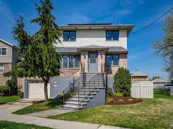 237 Peabody Ave, Lyndhurst, NJ 07071