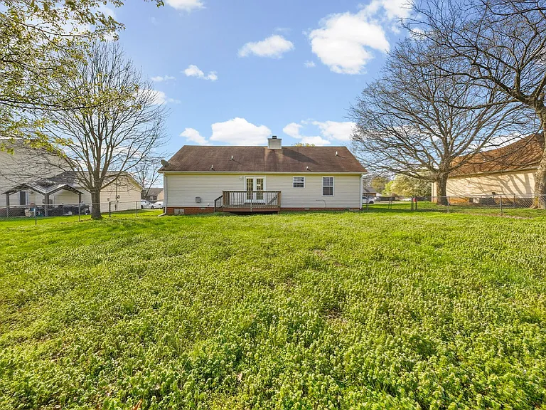 1361 Jenny Ln — Photo 33