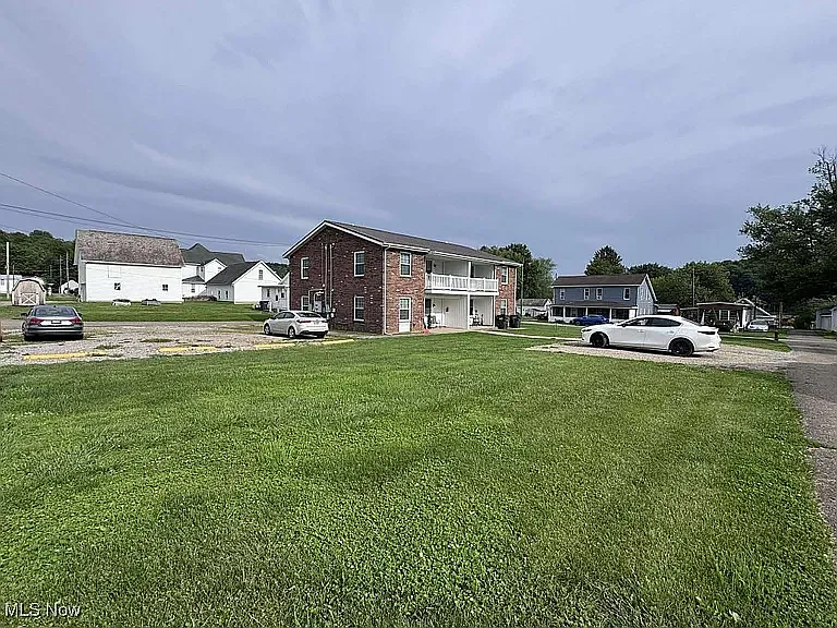 545 E McConnel Ave #2 — Photo 3
