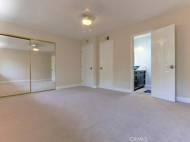 348 22nd St — Photo 24