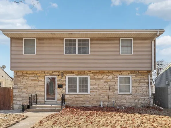 3319 South 68th STREET, Milwaukee, WI 53219