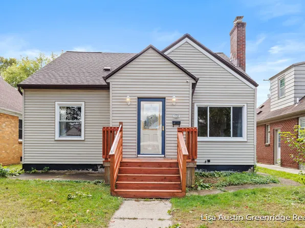 1152 California St NW, Grand Rapids, MI 49504