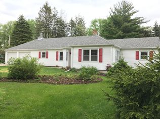 W51N744 Keup Rd, Cedarburg, WI 53012