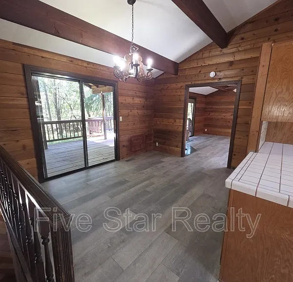14975 Chattering Pines Rd — Photo 9
