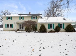 39738 Banks Rd, Grafton, OH 44044