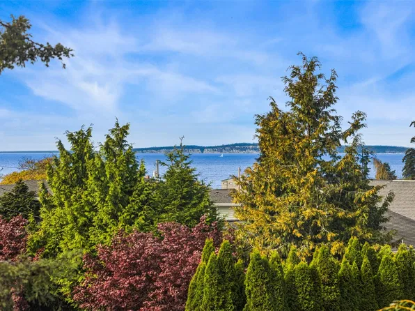 603 7th Avenue N #A-303, Edmonds, WA 98020