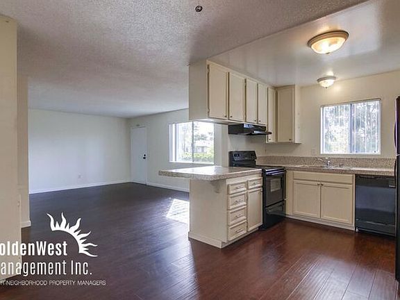 2nd image of 6090 Mount Aguilar Dr #6090