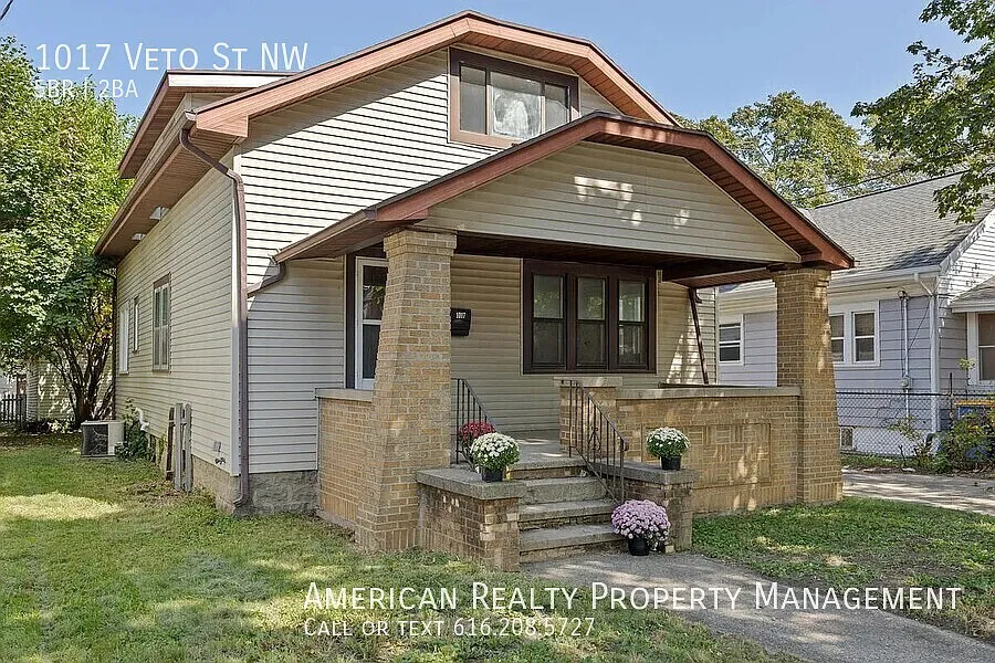 5 bed, 1540 sqft, $3,100 — Photo 1