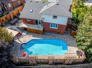 114 Oakwood Cres, Peterborough, ON K9J1N3