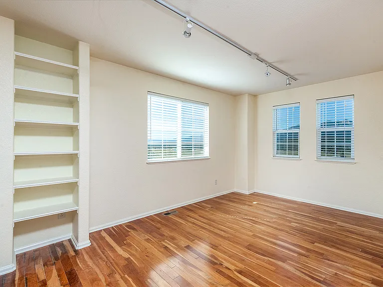14344 White Peak Dr — Photo 28