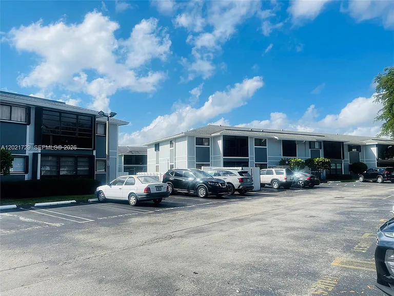 9715 Hammocks Blvd #103 — Photo 4
