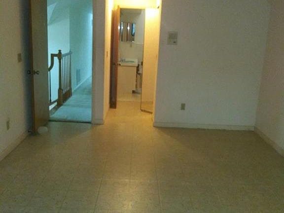 4th image of 503 Thompson Ave