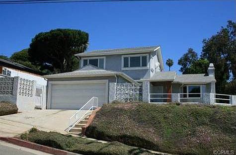 3rd image of 501 Green Ln