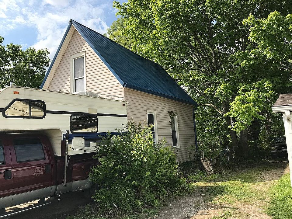 2nd image of 6944 King St