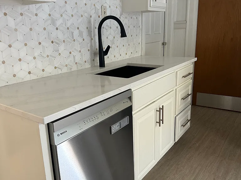 Kitchen - Angle 1