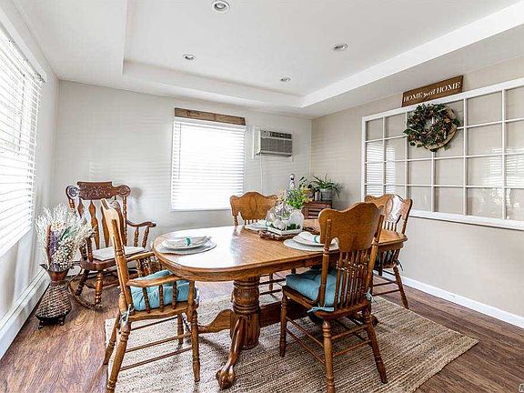 2nd image of 15 Chapel Ln