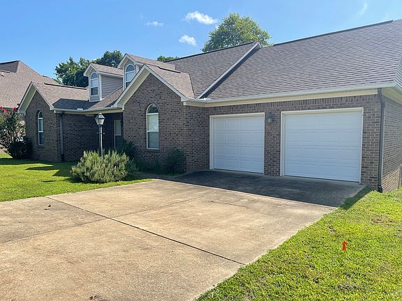 2nd image of 136 Breckenridge Dr