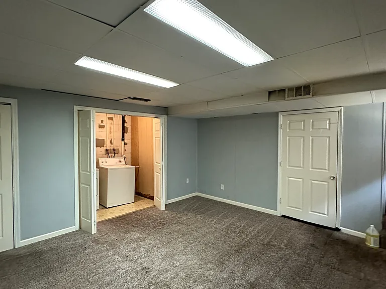 1246 Alexandria Dr #B — Photo 14