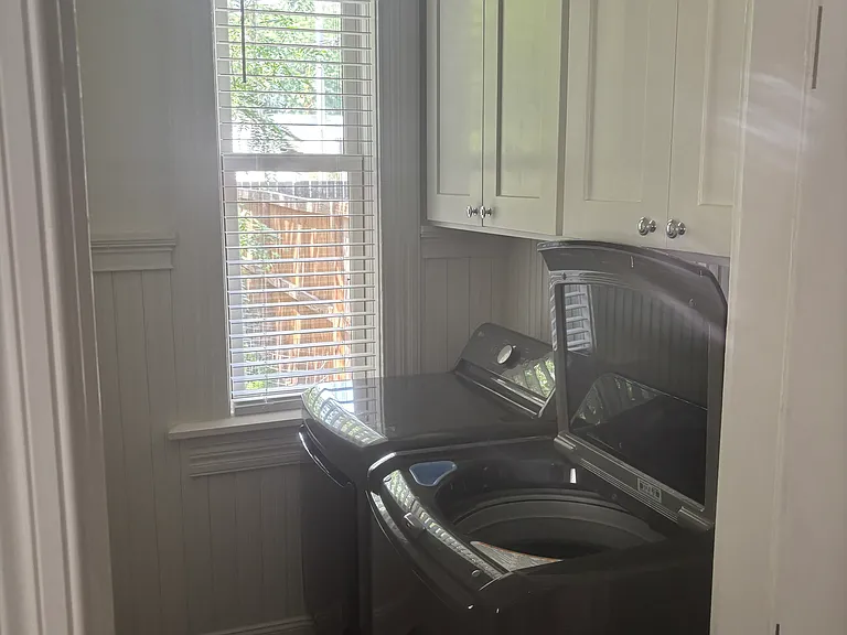 226 W 2nd Ave — Photo 10