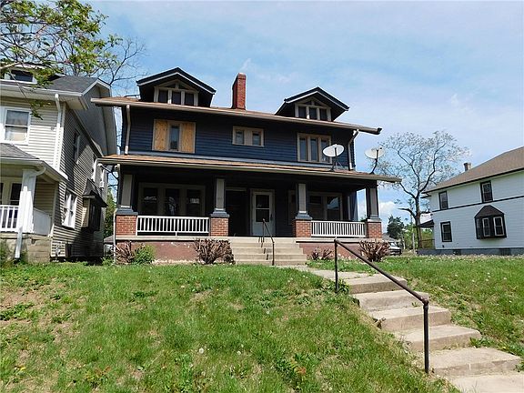 2nd image of 817 Harvard Blvd