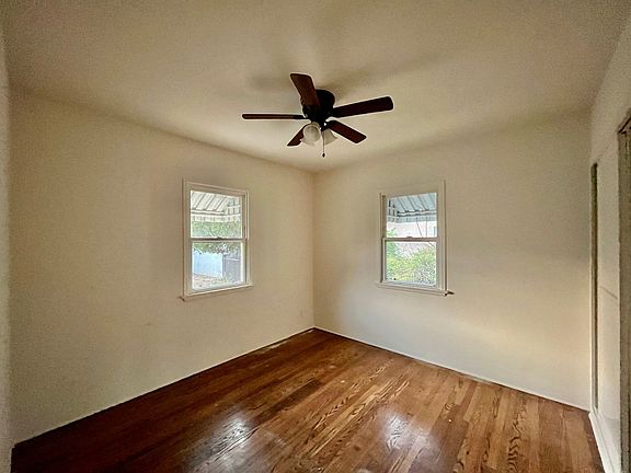 4th image of 6103 Case Ave