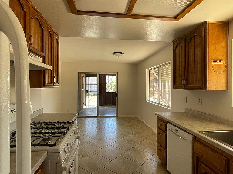 61974 Sunburst Cir — Photo 6