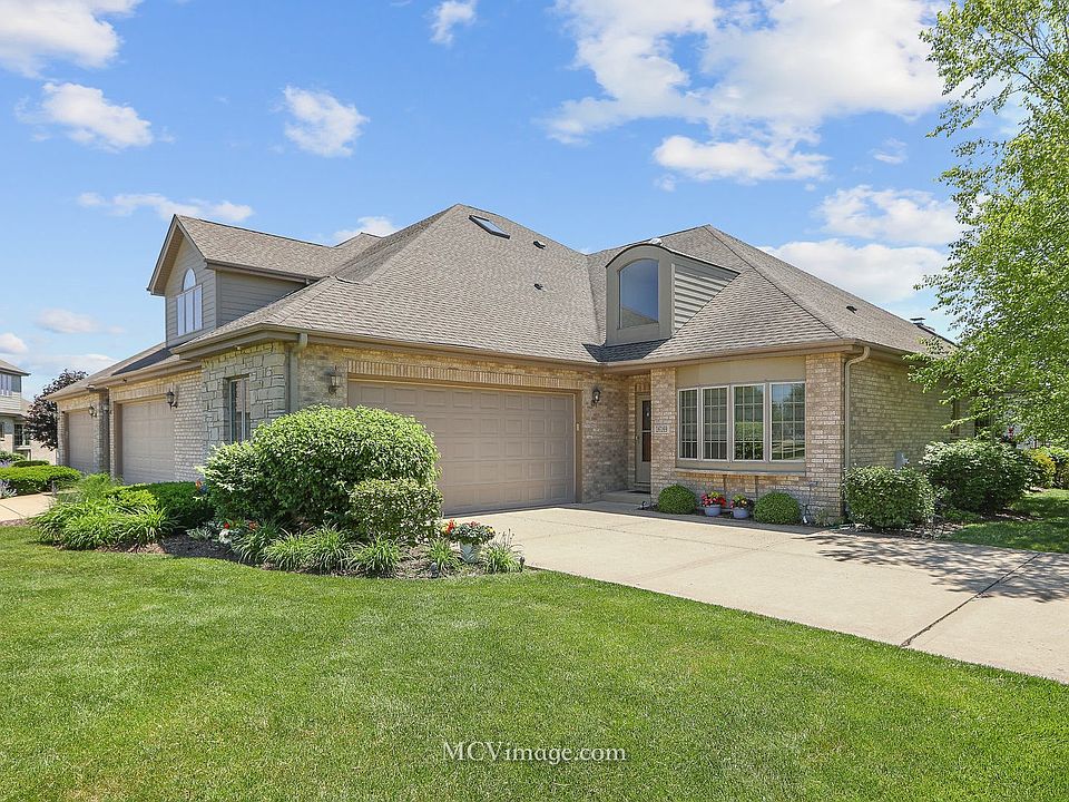 1st image of 16169 S Alissa Ct