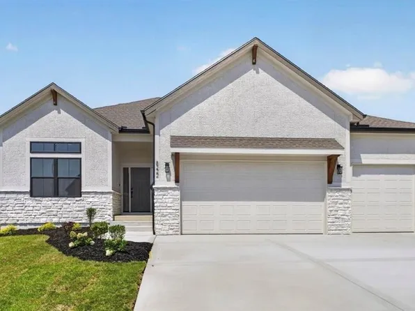 8222 NW 90th Ter, Kansas City, MO 64153