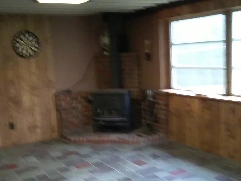 371 Livezey St — Photo 10