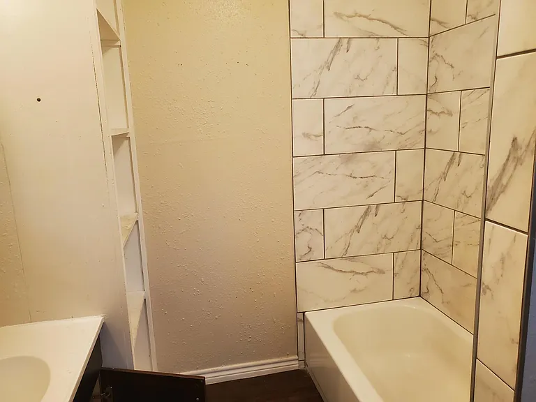 308 Kelly Ln — Photo 11
