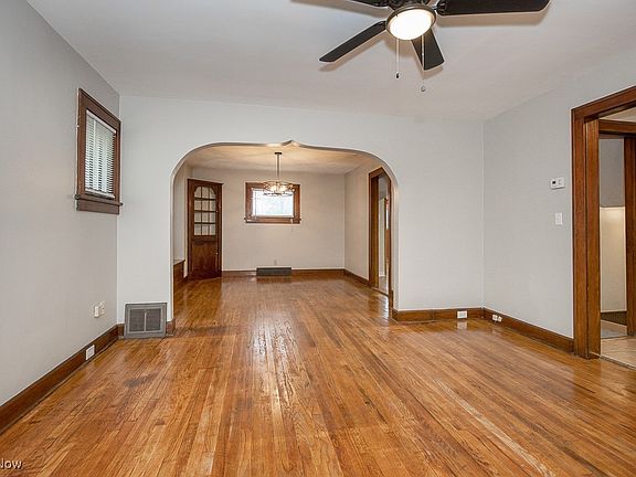 5th image of 3510 Pearl Ave
