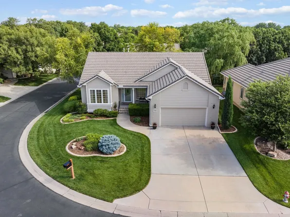 644 N Crest Ridge Ct, Wichita, KS 67230