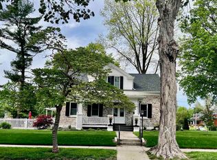 1671 Kentucky St, Quincy, IL 62301