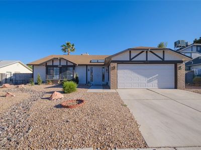 7913 Redbutte Ave, Las Vegas, NV, 89145