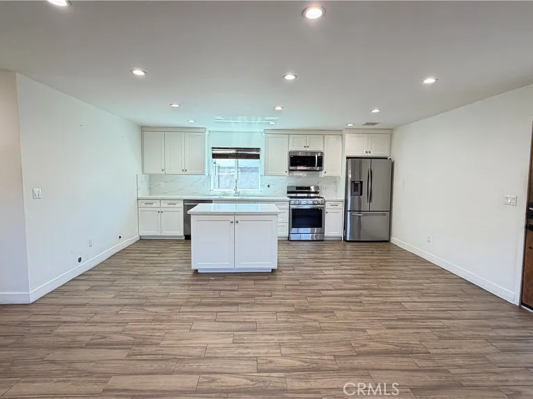 7257 Wilbur Ave #BACK HOUSE — Photo 3